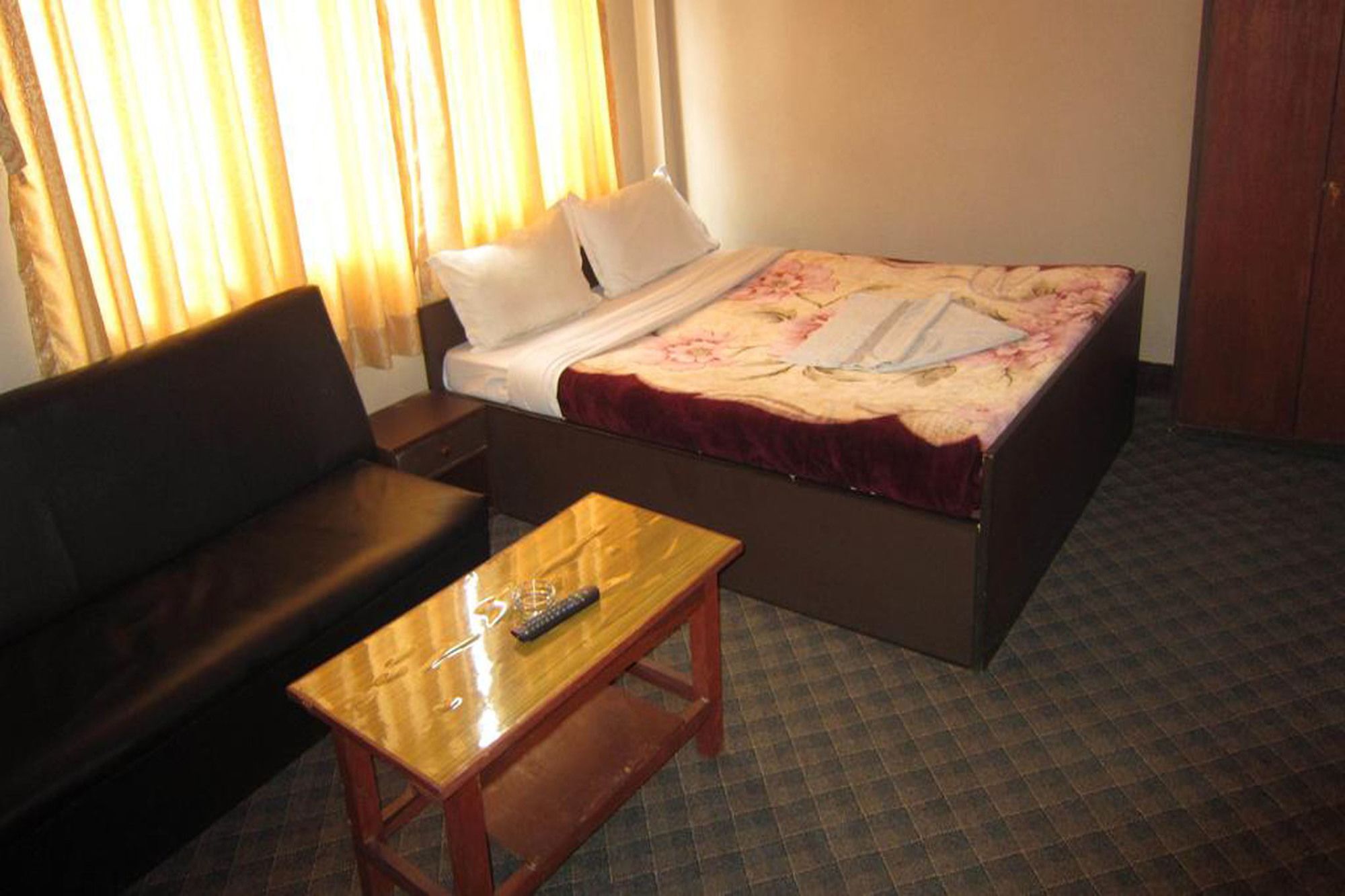 Hotel Aagaman Kathmandu Ngoại thất bức ảnh